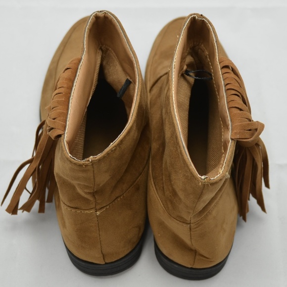 RUE21 BOOTIES BRAND NEW - Picture 3 of 4